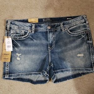 Silver Jean's Co mid/short; shorts